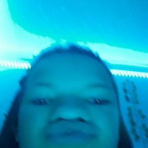 Meet your Posher, Alexia